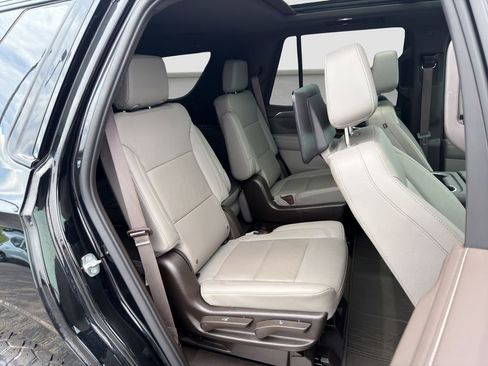 Used 2023 Chevrolet Tahoe Z71 w/ Off-Road Capability Package AWD/4WD image 19
