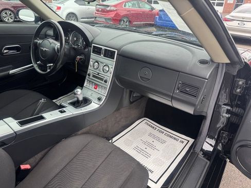 Used 2007 Chrysler Crossfire Convertible RWD image 23