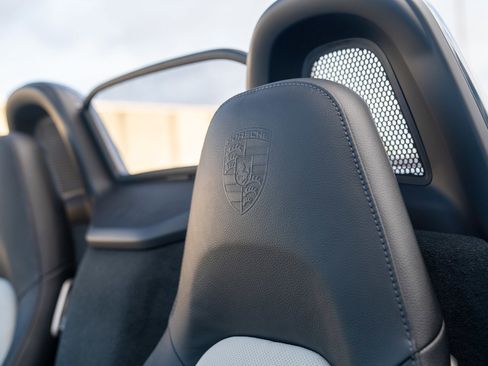 Used 2025 Porsche 718 Boxster S image 12