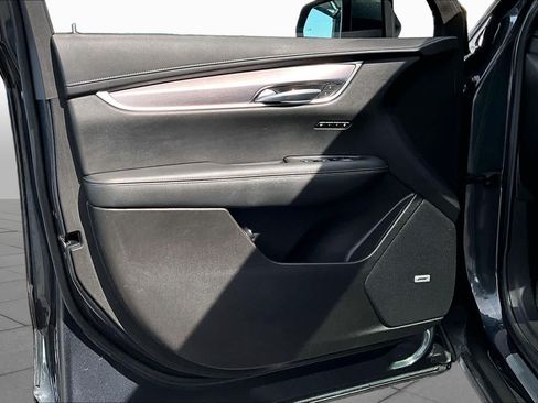 Used 2023 Cadillac XT6 Luxury FWD image 22