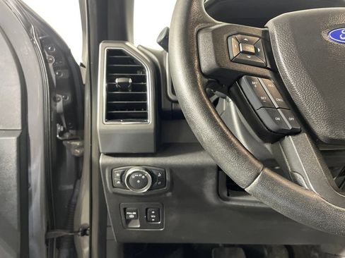 Used 2018 Ford F150 XLT w/ Equipment Group 302A Luxury AWD/4WD image 14