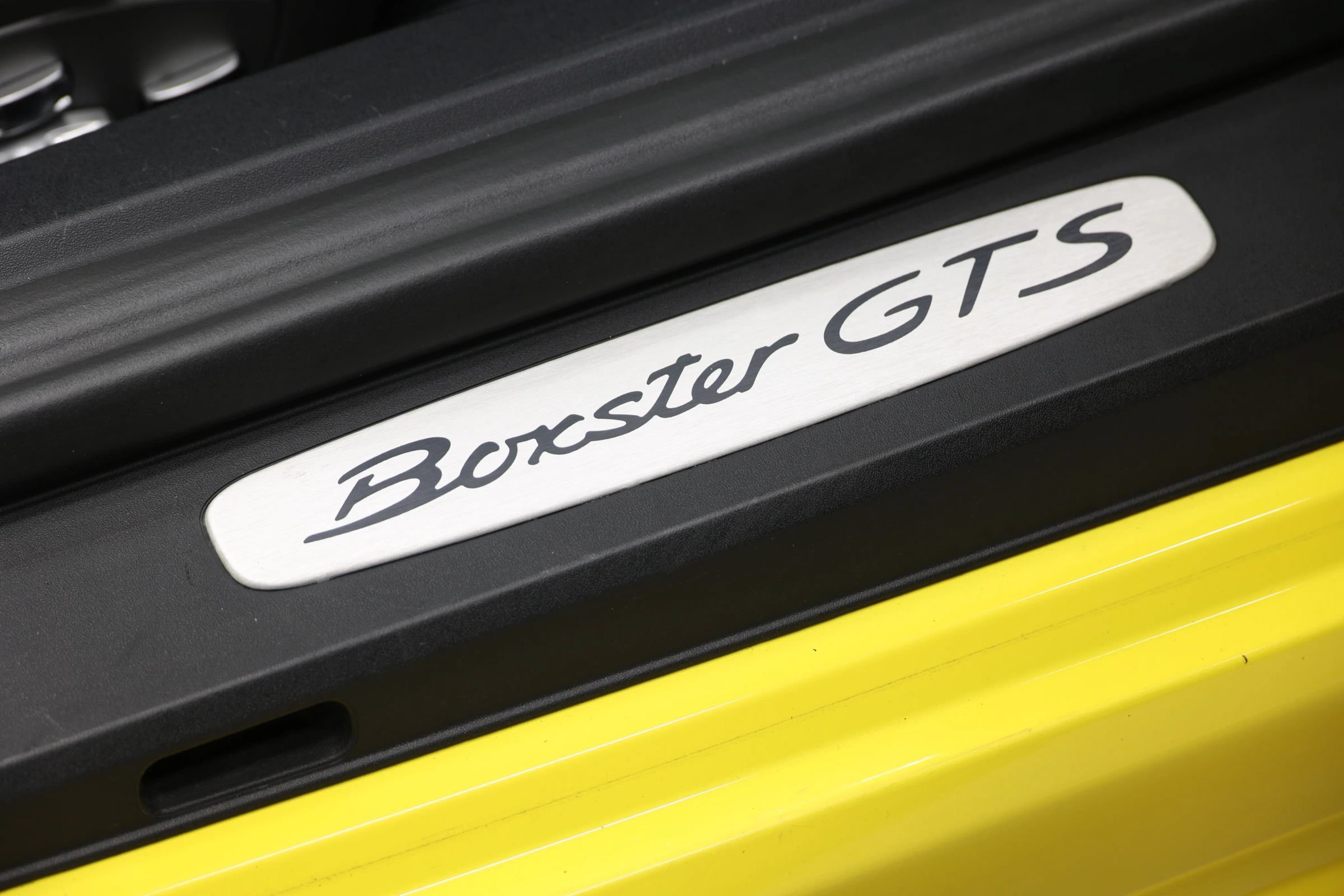 Used 2019 Porsche 718 Boxster GTS RWD image 76