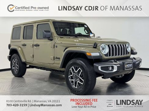 Used 2026 Jeep Wrangler Unlimited Sahara AWD/4WD image 1