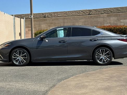 Certified 2025 Lexus ES 300h w/ Premium Package FWD image 7