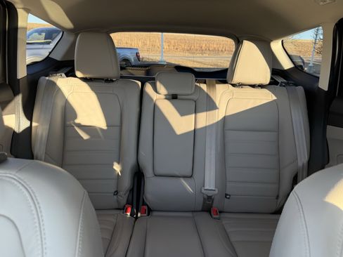 Used 2018 Ford Escape Titanium w/ Ford Safe & Smart Package image 7