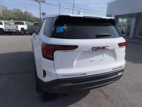 Used 2025 GMC Terrain Elevation image 15