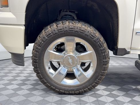 Used 2015 Chevrolet Silverado 1500 LTZ w/ Custom Sport Edition AWD/4WD image 13