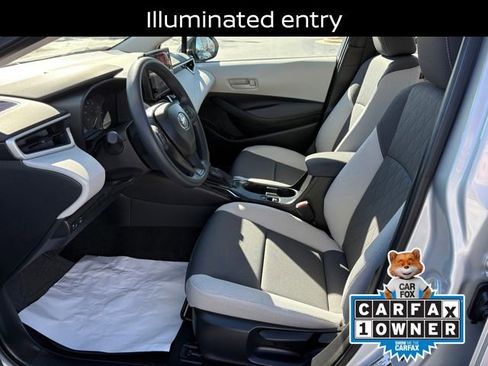 Used 2025 Toyota Corolla LE image 9