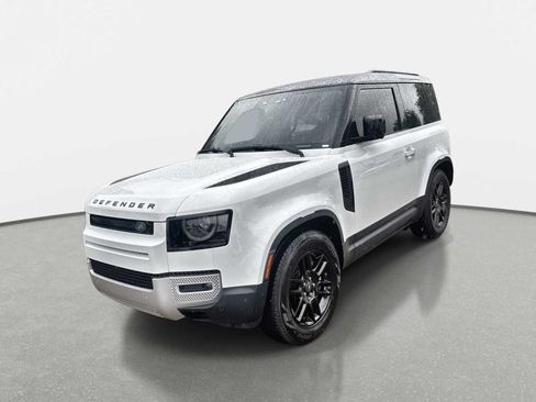 Used 2025 Land Rover Defender 90 S AWD/4WD image 9