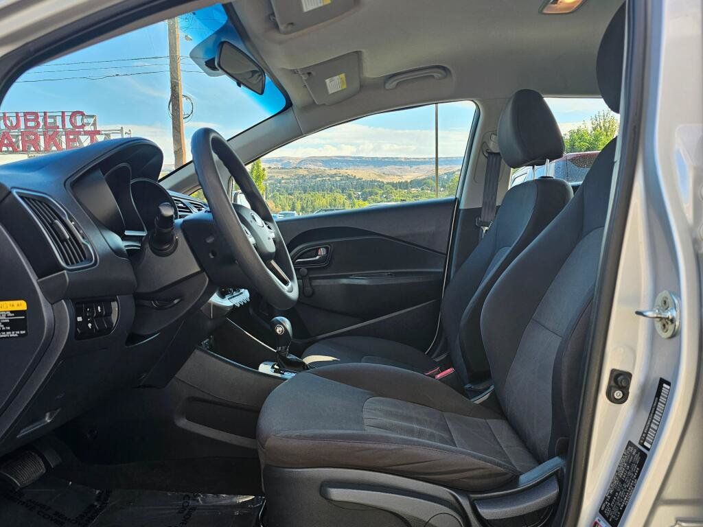 Used 2016 Kia Rio LX FWD image 21