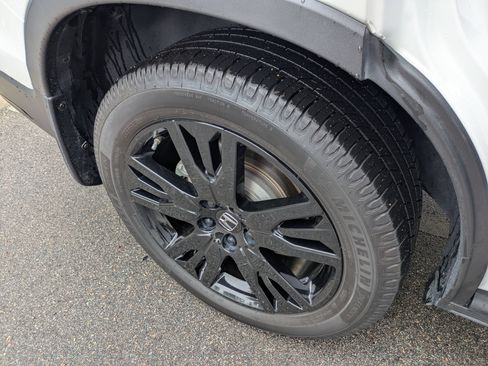 Used 2022 Honda Pilot Black Edition image 39