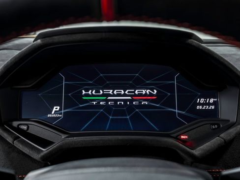 Used 2023 Lamborghini Huracan Tecnica RWD image 14