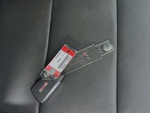 Used 2023 GMC Sierra 1500 SLT w/ SLT Premium Plus Package image 32