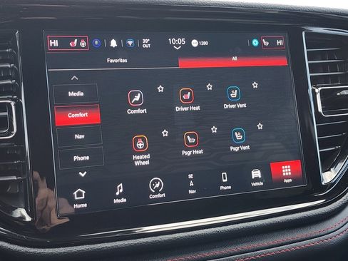 Used 2024 Dodge Durango GT image 26