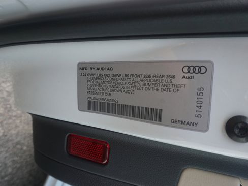 Used 2025 Audi A5 2.0T Premium Plus w/ Convenience Plus Package image 37