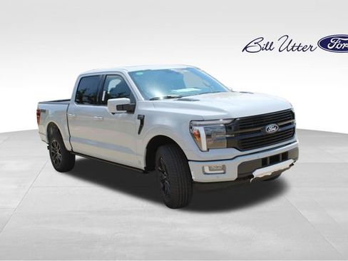 New 2026 Ford F150 Platinum AWD/4WD image 2