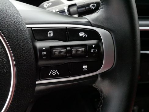 Used 2025 Kia K5 GT-Line w/ GT-Line Premium Package FWD image 30