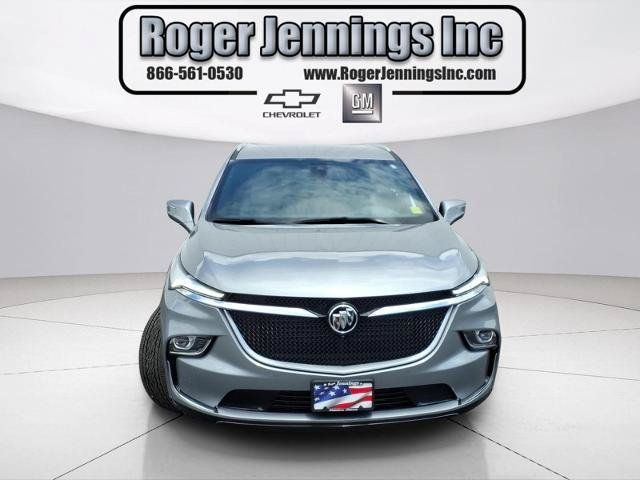 Used 2024 Buick Enclave Essence w/ Sport Touring Edition FWD image 8