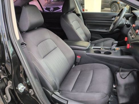 Used 2019 Nissan Altima 2.5 S FWD image 19