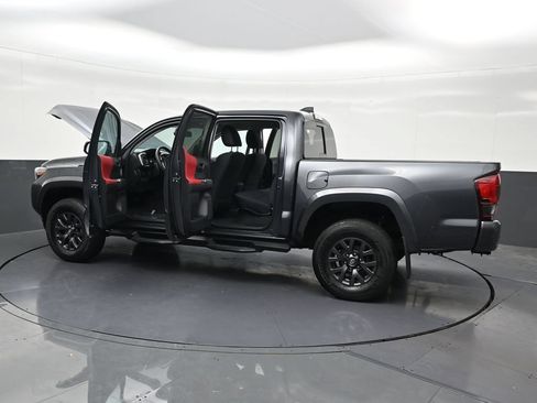 Used 2023 Toyota Tacoma SR5 w/ Technology Package RWD image 39