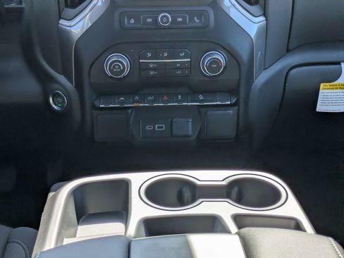 New 2026 Chevrolet Silverado 1500 Custom Trail Boss AWD/4WD image 19