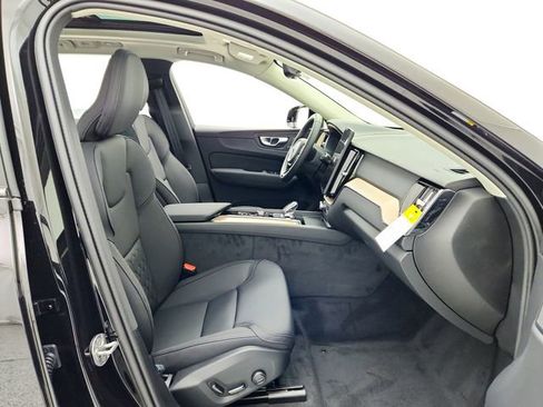 New 2026 Volvo XC60 B5 Plus w/ Protection Package Premier image 18