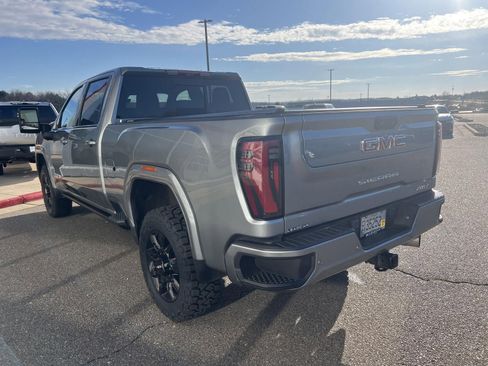 Used 2024 GMC Sierra 2500 AT4 w/ AT4 Premium Plus Package image 27