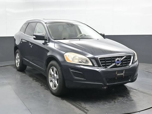 Used 2011 Volvo XC60 3.2 AWD/4WD image 4