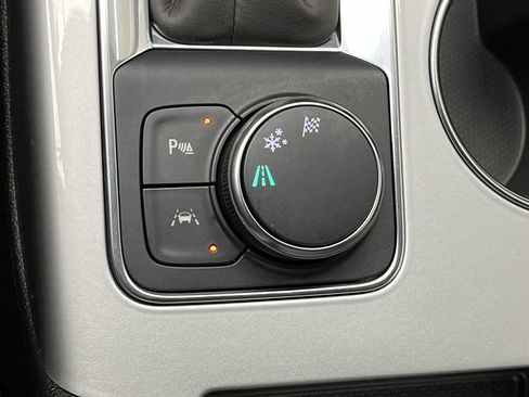 New 2025 Chevrolet Blazer LT w/ Midnight/Sport Edition image 15