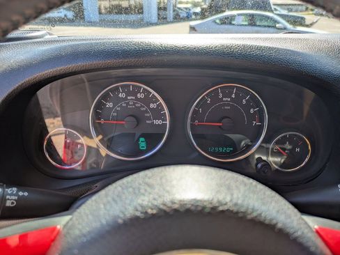 Used 2015 Jeep Wrangler Unlimited Sport w/ Quick Order Package 24S image 17