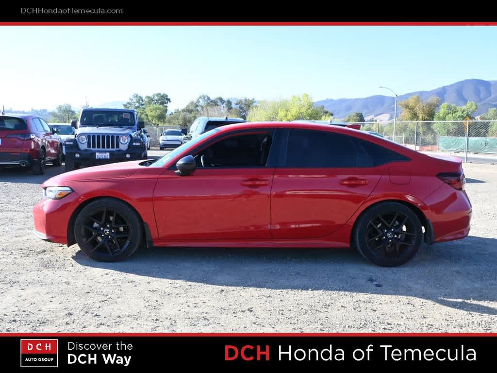 Used 2025 Honda Civic Sport image 4