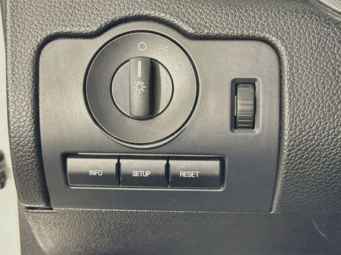 Used 2012 Ford Mustang Coupe RWD image 10