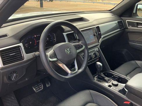 Used 2021 Volkswagen Atlas Cross Sport SEL Premium R-Line w/ Cross Sport MDO Package AWD/4WD image 35