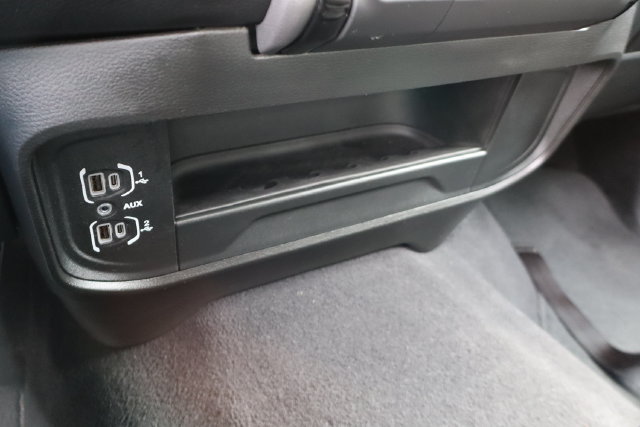 Used 2025 RAM 2500 Big Horn AWD/4WD image 28