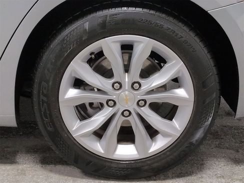 Used 2023 Chevrolet Malibu LT image 14