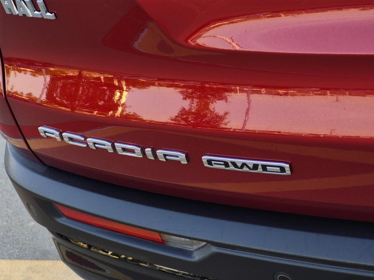 Certified 2024 GMC Acadia AT4 w/ Luxury Package AWD/4WD image 9