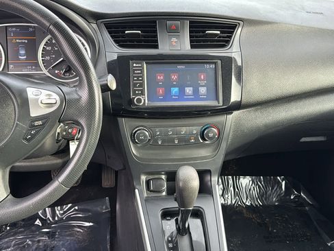 Used 2019 Nissan Sentra S image 19