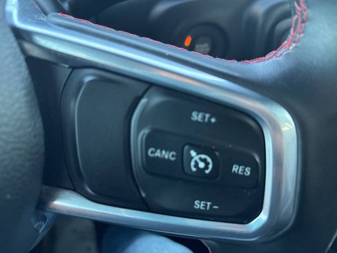 Used 2018 Jeep Wrangler Unlimited Rubicon AWD/4WD image 25
