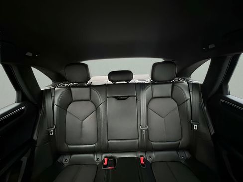 Used 2024 Porsche Macan T image 13