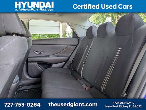 Used 2022 Hyundai Elantra SEL w/ Convenience Package image 13