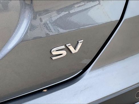 Used 2024 Nissan Kicks SV FWD image 9