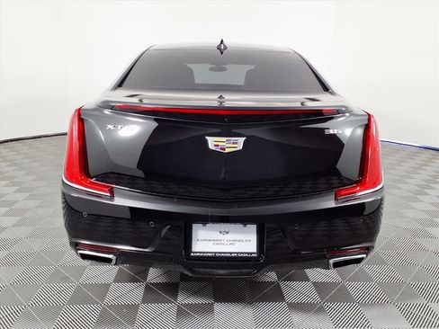 Used 2019 Cadillac XTS Luxury image 5