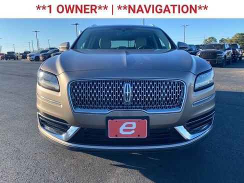 Used 2020 Lincoln Nautilus Reserve image 2