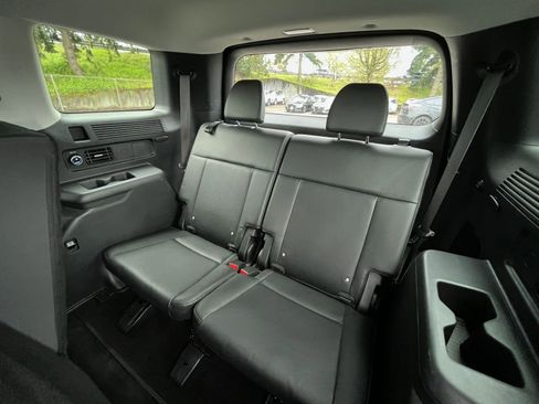 Used 2025 Hyundai Santa Fe SEL image 31