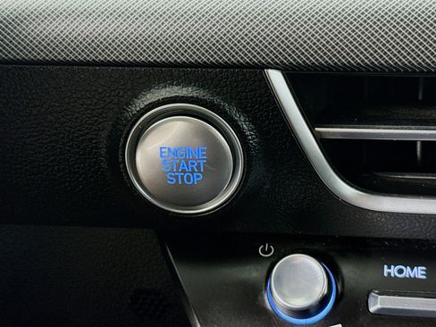 Used 2025 Hyundai Sonata SE FWD image 19