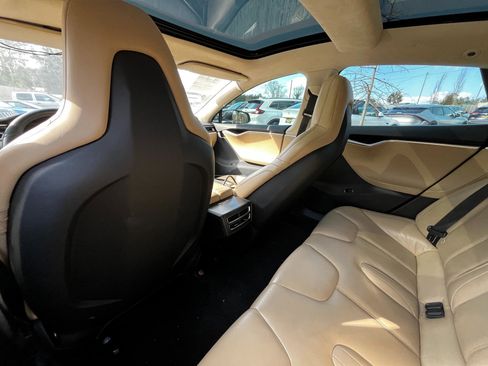 Used 2015 Tesla Model S P85D image 15