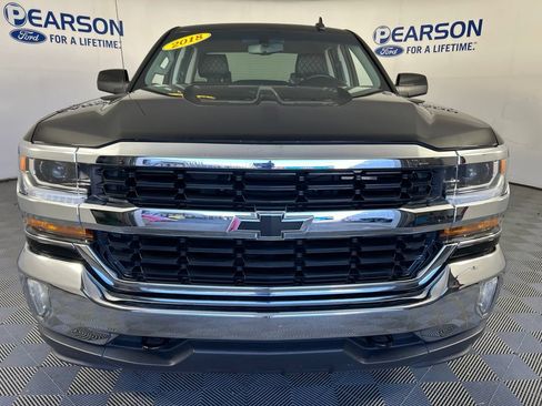 Used 2018 Chevrolet Silverado 1500 LT w/ All Star Edition AWD/4WD image 2