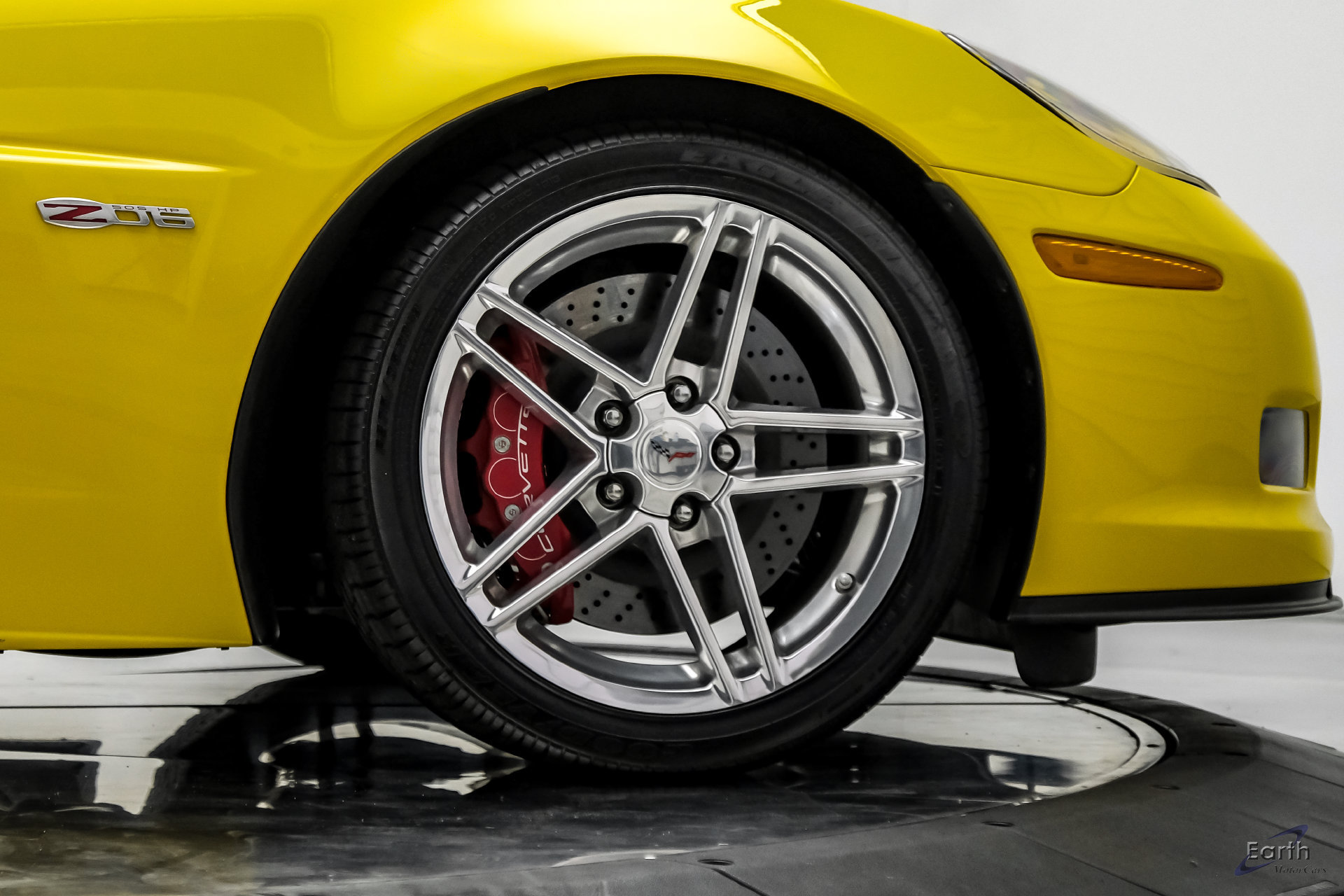 Used 2007 Chevrolet Corvette Z06 w/ Preferred Equipment Group RWD image 98