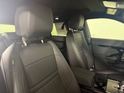 New 2026 Land Rover Range Rover Evoque S image 36