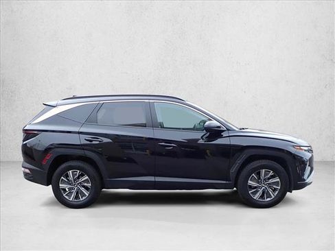 Used 2023 Hyundai Tucson Blue AWD/4WD image 5